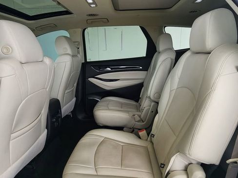 Used 2024 Buick Enclave Essence w/ Experience Buick Package FWD image 20