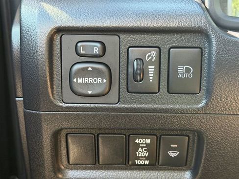 Used 2024 Toyota 4Runner SR5 image 18