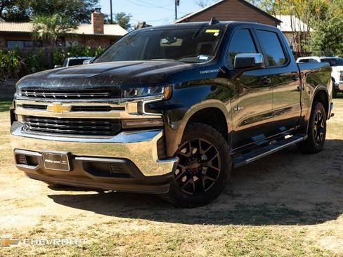 Used 2022 Chevrolet Silverado 1500 LT w/ Bed Protection Package image 1