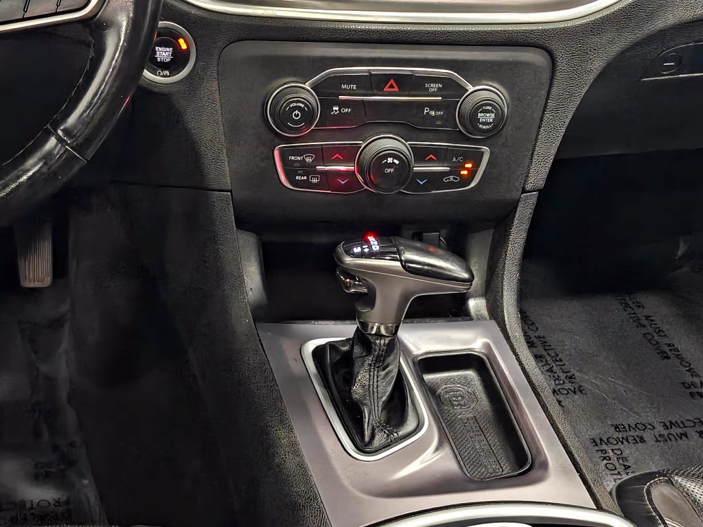 Used 2021 Dodge Charger SXT w/ Leather Interior Group RWD image 8