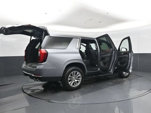 Used 2025 GMC Yukon Denali AWD/4WD image 55