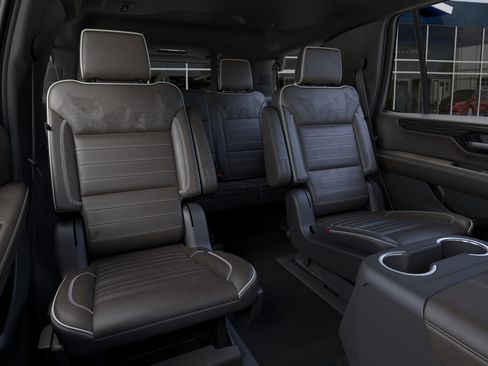 New 2026 GMC Yukon Denali Ultimate AWD/4WD image 41