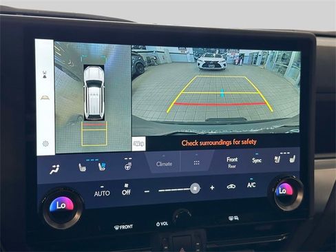 Used 2024 Lexus GX 550 image 38