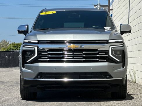 Certified 2025 Chevrolet Tahoe Premier AWD/4WD image 9