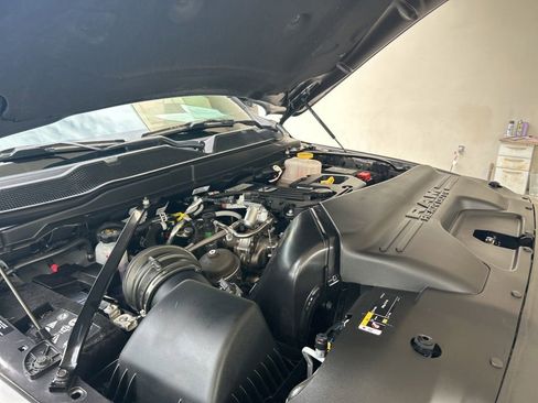 Used 2025 RAM 5500 Tradesman image 9