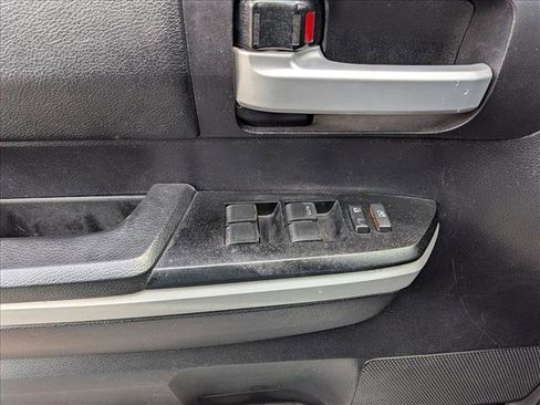 Used 2020 Toyota Tundra SR5 w/ SR5 Upgrade Package image 15