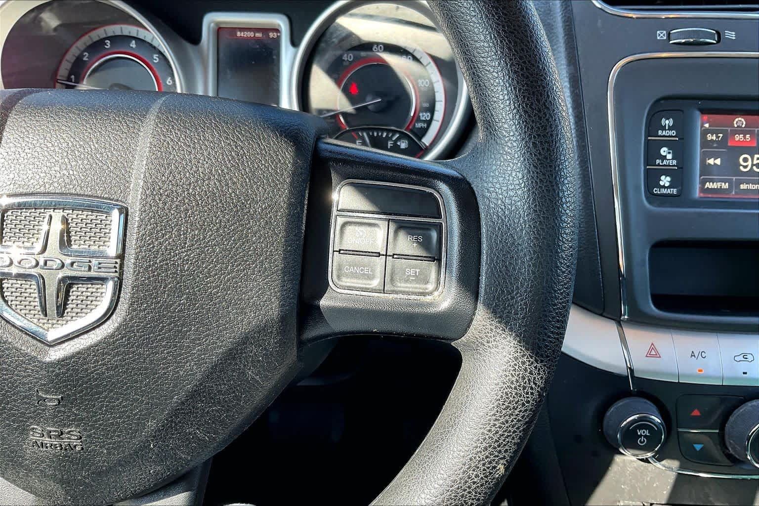 Used 2018 Dodge Journey SE w/ Blacktop Package FWD image 24