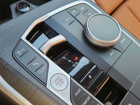 Used 2025 BMW 430i xDrive Coupe w/ Convenience Package image 14