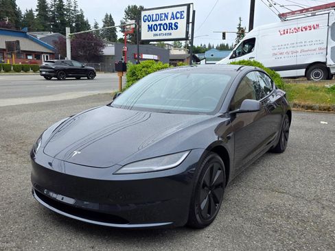 Used 2025 Tesla Model 3 Long Range RWD image 1