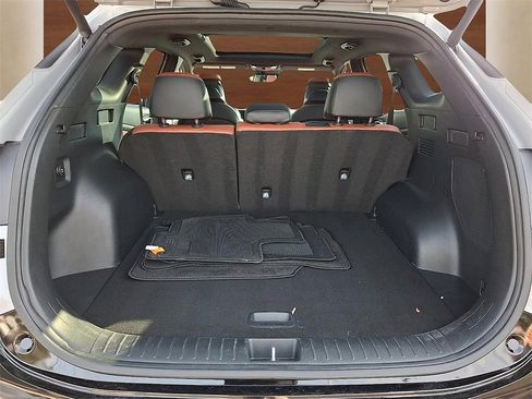 Used 2023 Kia Sportage SX image 30