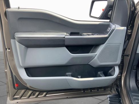 Used 2021 Ford F150 XLT AWD/4WD image 22