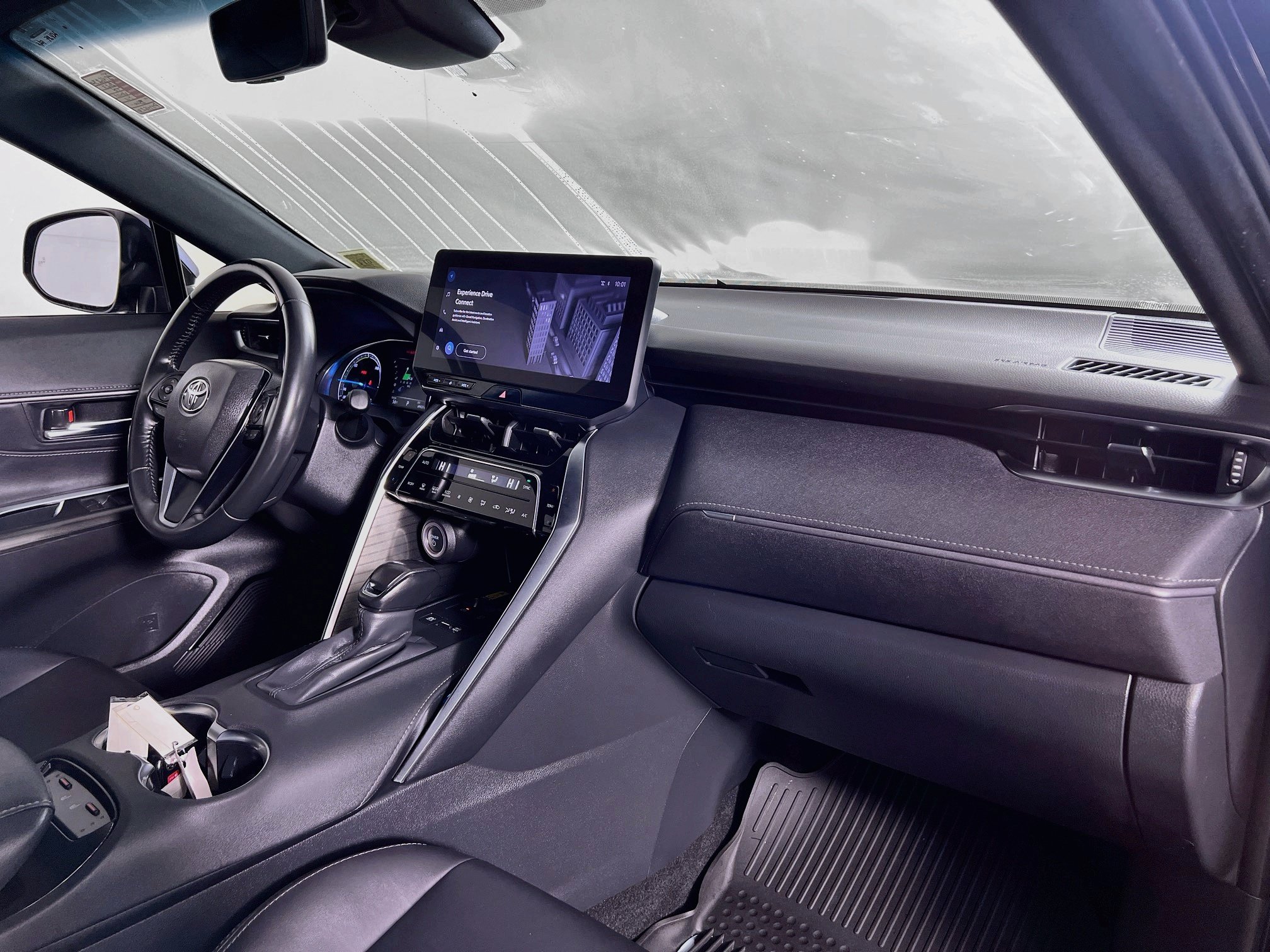 Certified 2023 Toyota Venza XLE AWD/4WD image 25