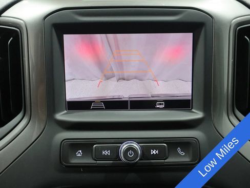 Used 2024 GMC Sierra 1500 Pro w/ Pro Value Package AWD/4WD image 3