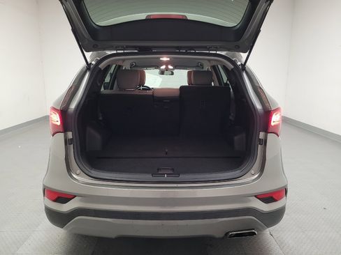 Used 2018 Hyundai Santa Fe Sport image 29