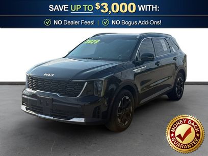 Used 2024 Kia Sorento S w/ Panoramic Sunroof Package