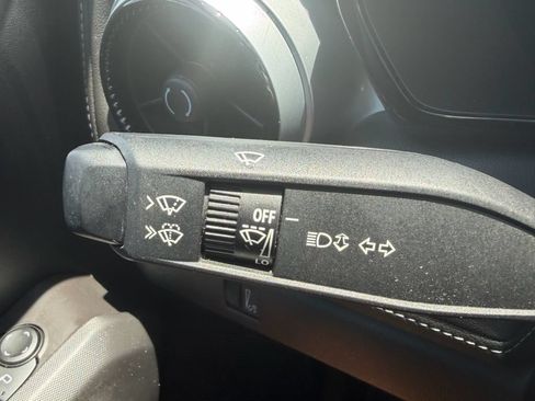 Used 2023 Chevrolet Colorado LT w/ LT Convenience Package RWD image 27