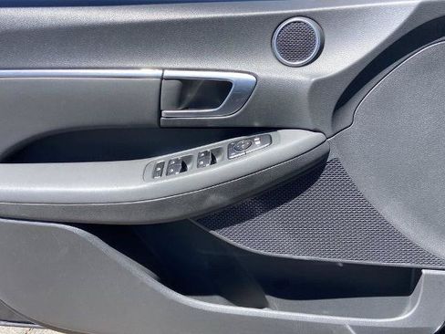 Used 2021 Hyundai Sonata SEL w/ Convenience Package FWD image 18