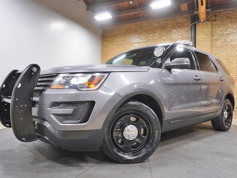 Used 2017 Ford Explorer 4WD Police Interceptor w/ Ready For The Road Package image 1