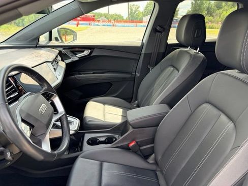Certified 2023 Audi Q4 e-tron Premium Plus w/ Premium Plus RWD image 7