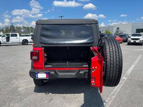 Certified 2023 Jeep Wrangler Sport AWD/4WD image 50