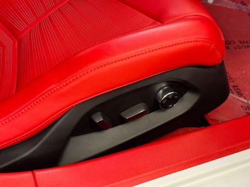 Used 2023 Chevrolet Corvette Stingray Premium Cpe w/ Z51 Performance Package RWD image 22