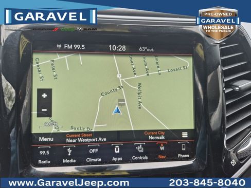 Used 2019 Jeep Cherokee Overland AWD/4WD image 5