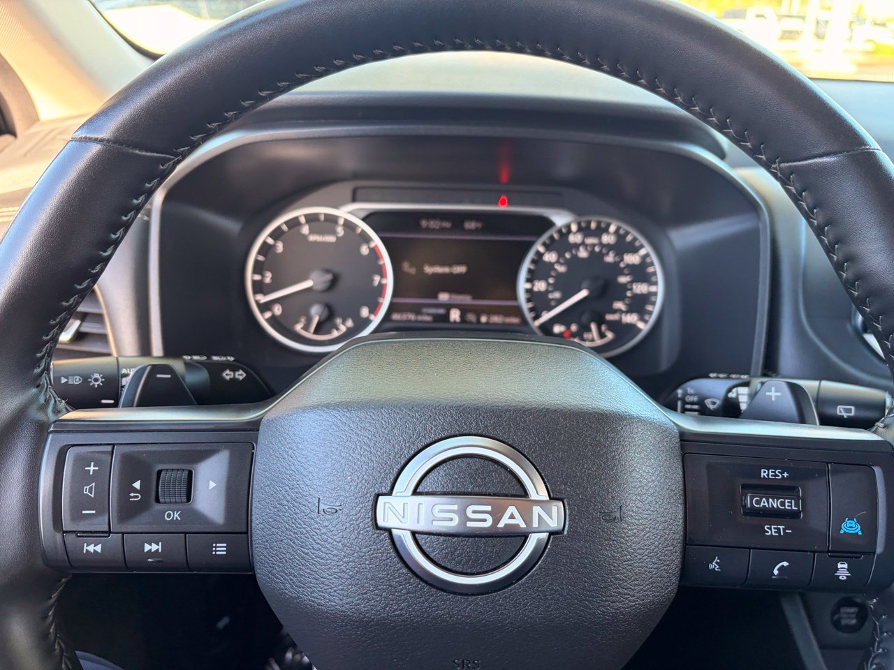 Certified 2025 Nissan Rogue SV FWD image 30