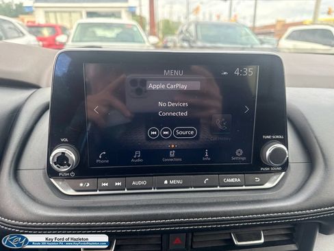 Used 2023 Nissan Rogue SV AWD/4WD image 25