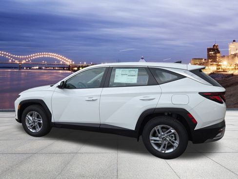 New 2026 Hyundai Tucson SE image 3