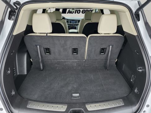 Used 2024 Buick Enclave Essence w/ Trailering Package, 5000 lbs. AWD/4WD image 31