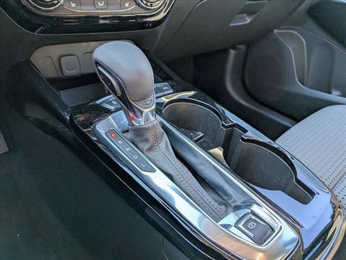 Used 2024 Chevrolet Trax LT w/ Driver Confidence Package image 11