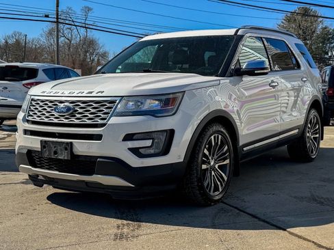 Used 2016 Ford Explorer Platinum image 7