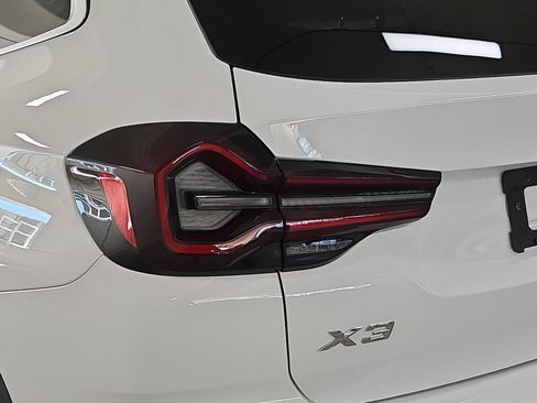 Used 2024 BMW X3 sDrive30i w/ Premium Package RWD image 33