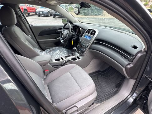 Used 2015 Chevrolet Malibu LS FWD image 16