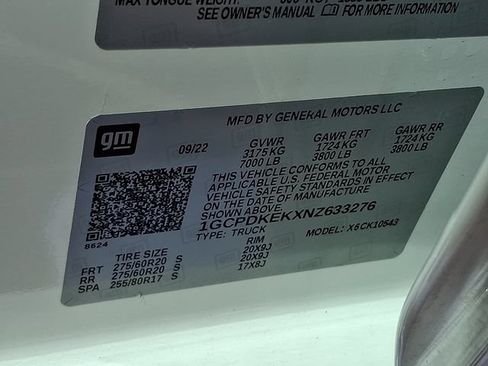 Used 2022 Chevrolet Silverado 1500 LT AWD/4WD image 27
