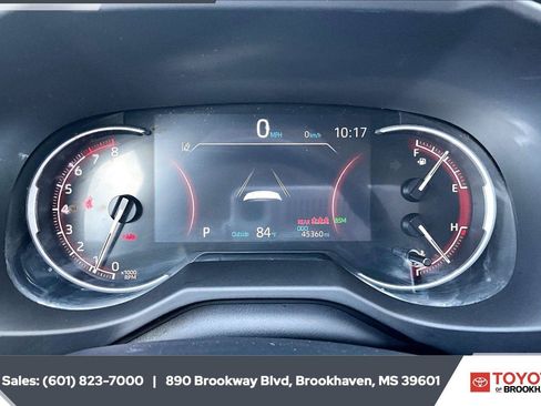 Used 2025 Toyota RAV4 XLE AWD/4WD image 14