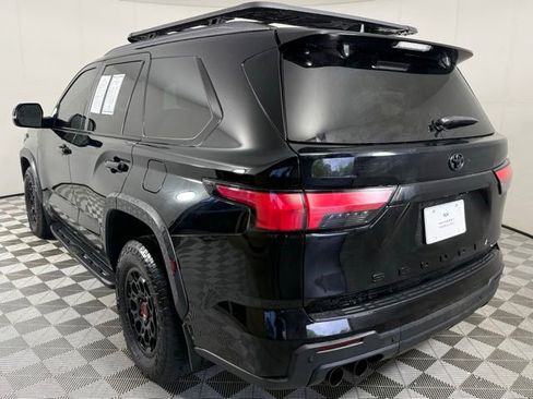 Used 2025 Toyota Sequoia TRD Pro AWD/4WD image 4