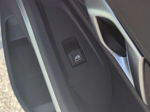 Used 2024 BMW 330i Sedan RWD image 37