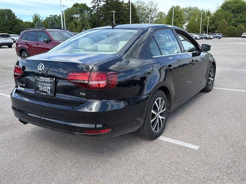 Used 2017 Volkswagen Jetta SE FWD image 17