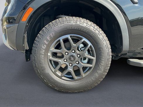 New 2025 Ford Ranger XLT w/ Equipment Group 301A High AWD/4WD image 9