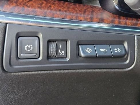 Used 2020 Cadillac XT5 Premium Luxury FWD image 27