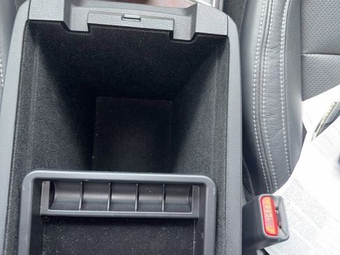 Used 2021 Subaru Ascent Touring image 27