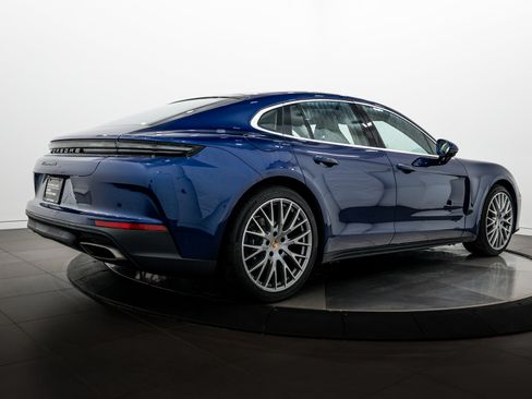 Certified 2026 Porsche Panamera 4 AWD/4WD image 7