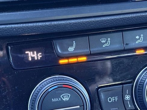 Used 2021 Volkswagen Jetta GLI image 16