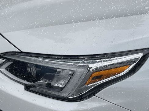 Used 2020 Subaru Outback Touring XT AWD/4WD image 9