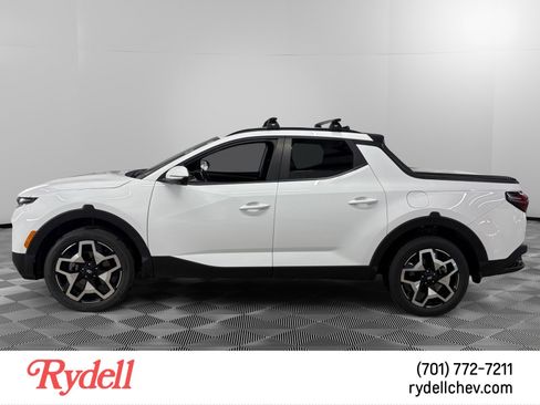 Used 2023 Hyundai Santa Cruz Limited AWD/4WD image 2