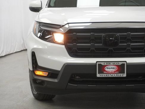 Used 2025 Honda Ridgeline RTL image 6