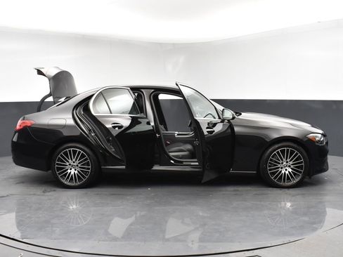 Used 2023 Mercedes-Benz C 300 Sedan image 31