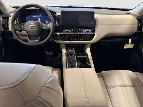 New 2026 Nissan Pathfinder SL w/ Cargo Package AWD/4WD image 10