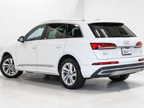 Used 2023 Audi Q7 2.0T Premium w/ Convenience Package AWD/4WD image 29